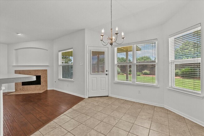 Photo - 202 Pebble Walk Ln
