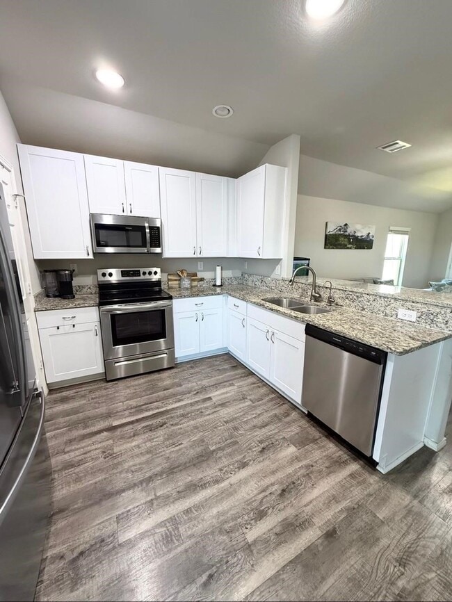 Photo - 21023 Twining Rose Ln