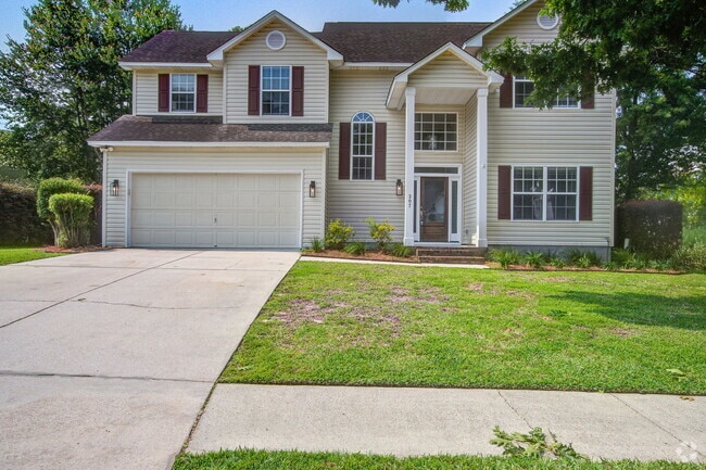 Building Photo - 207 N Pembroke Dr Rental