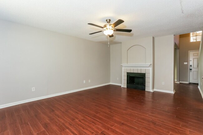 Photo - 8104 Gardengate Ct