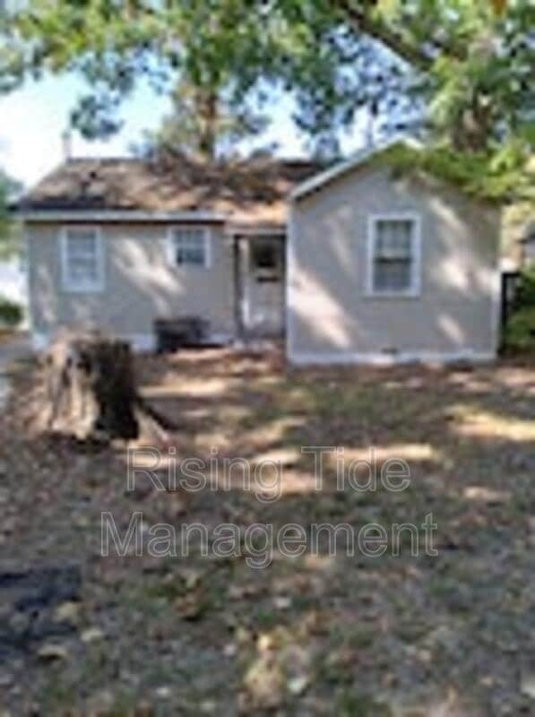 Photo - 7237 Queenstown Ave
