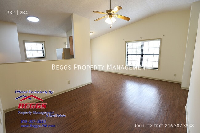 Photo - 300 S Terrace Ave