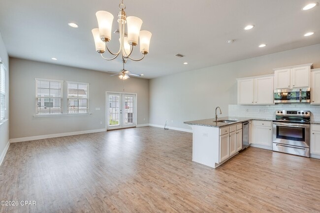Photo - 116 Fossil Falls Ln