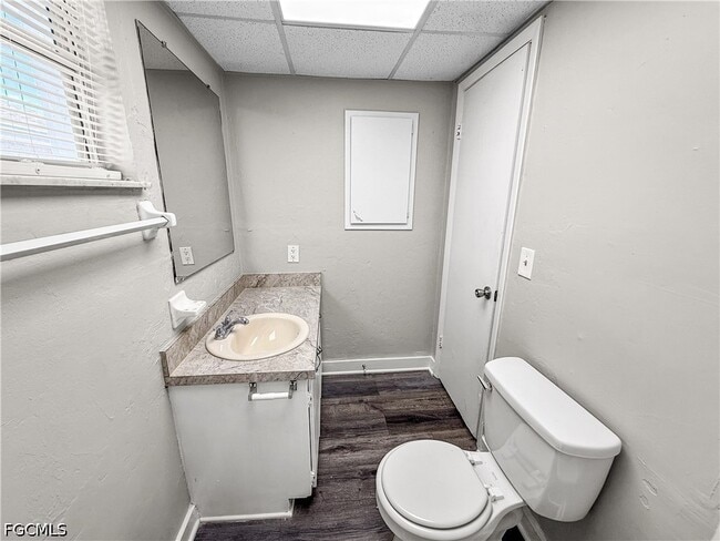 Photo - 3744 Estelle Ave