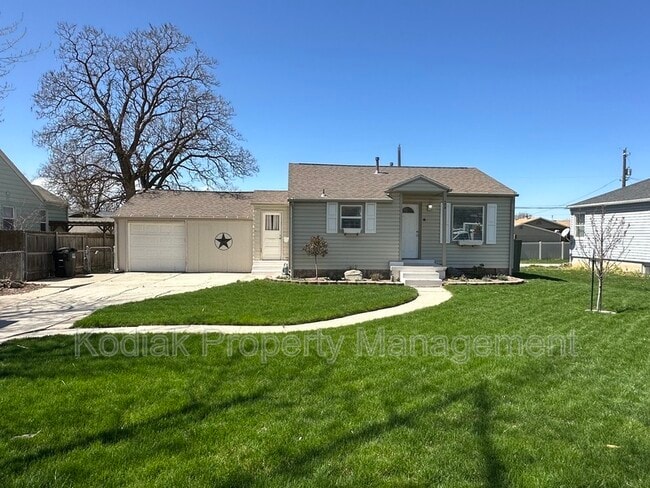 Photo - 172 S 200 E House