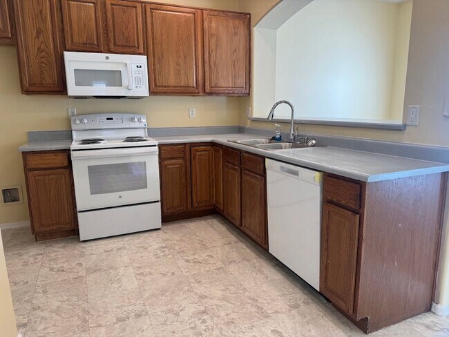 Photo - Bright 3-Bedroom Glendale Home