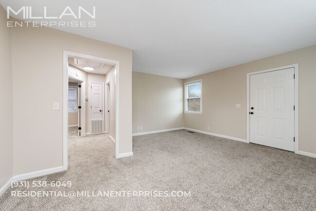 Photo - 110 Valley View Cir