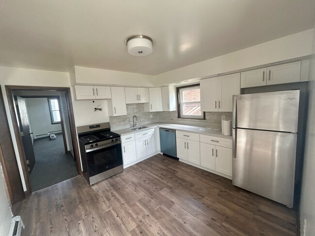 171 Kendall Ave