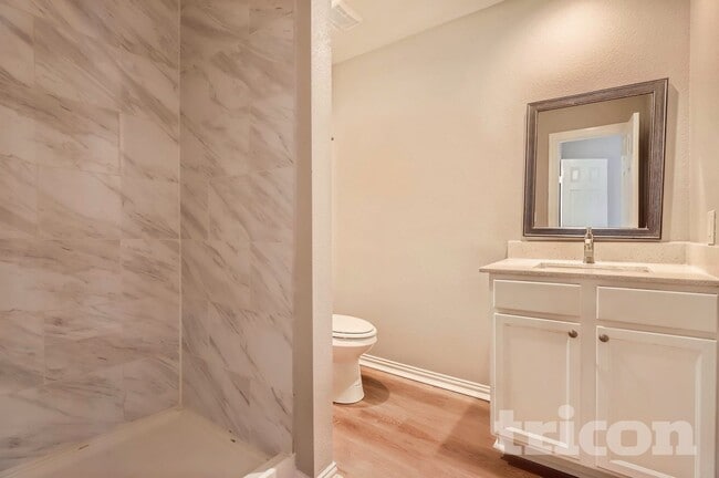 Photo - 4614 W Lake Highlands Dr