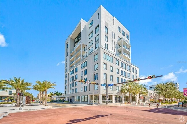 Building Photo - 5 N Osceola Ave Unit 206 Rental