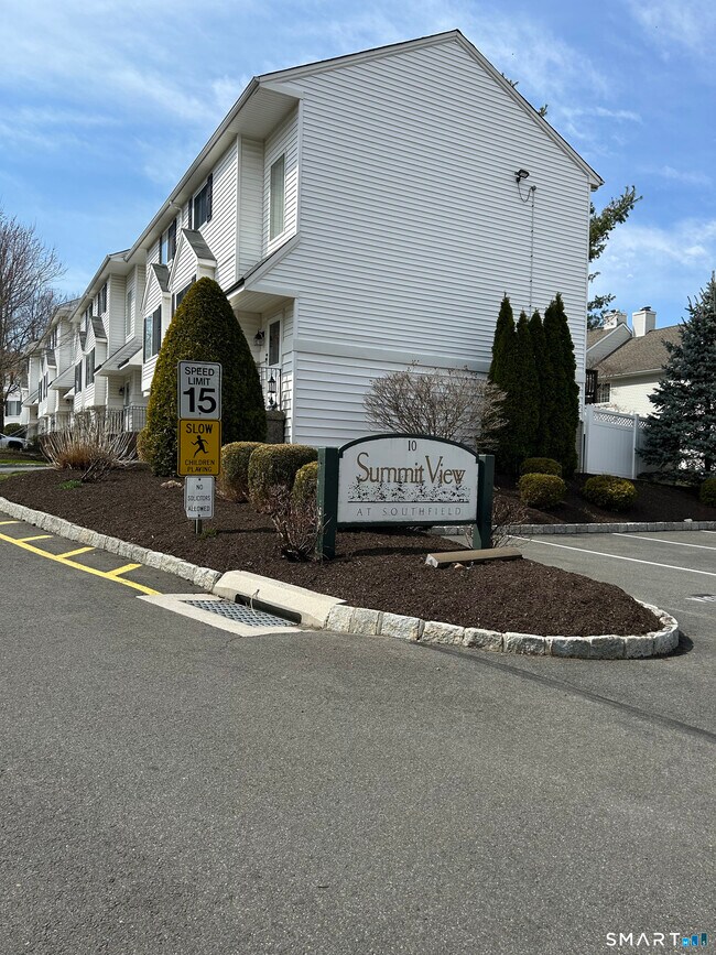 Photo - 10 South St Unit 67