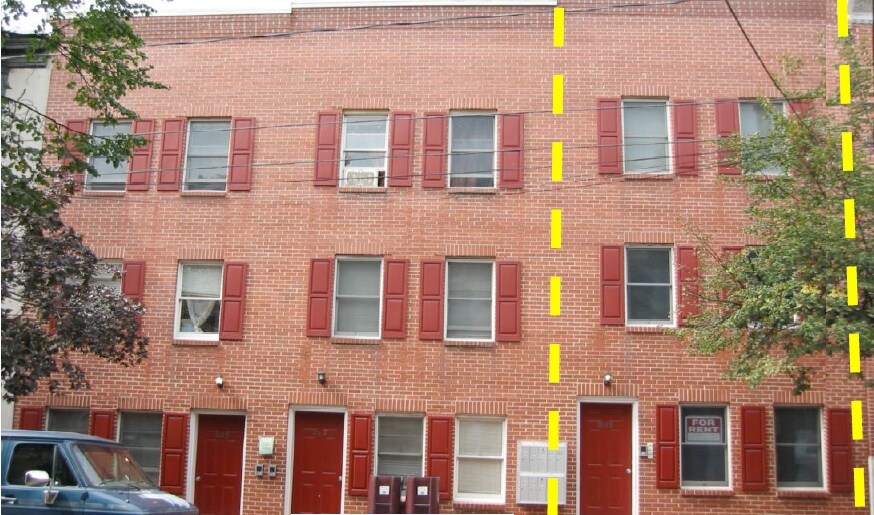 Photo - 809 N Madison St Apartments