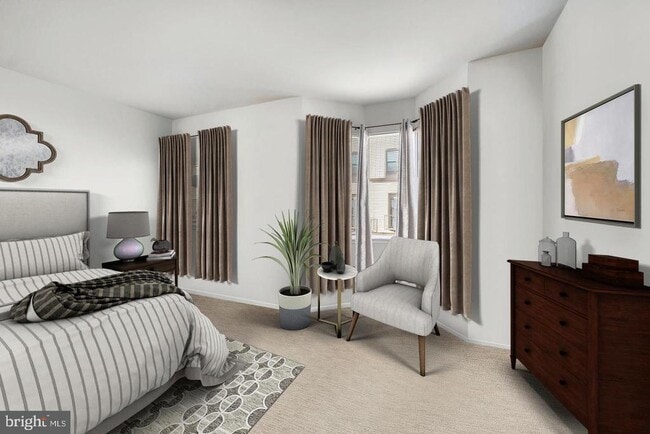 Photo - 2018 South St