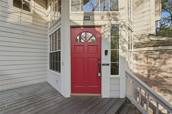 Photo - 56 Lakeridge Dr