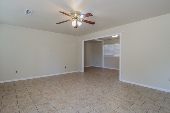 Photo - Cute & Cozy 3 Bedroom with Extra Storage!