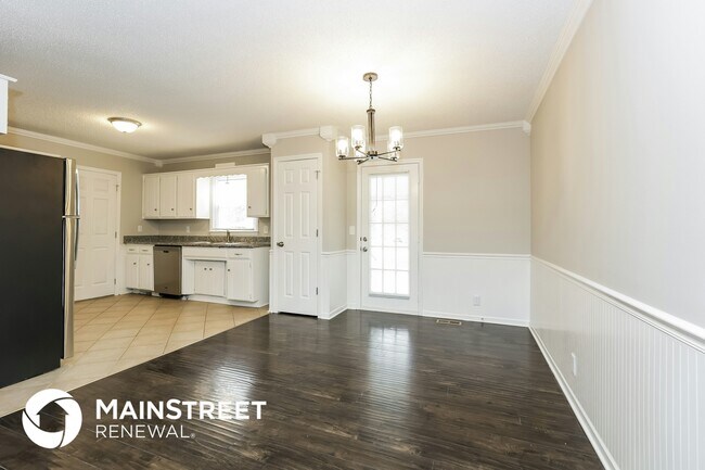 Photo - 324 Mayflower Dr