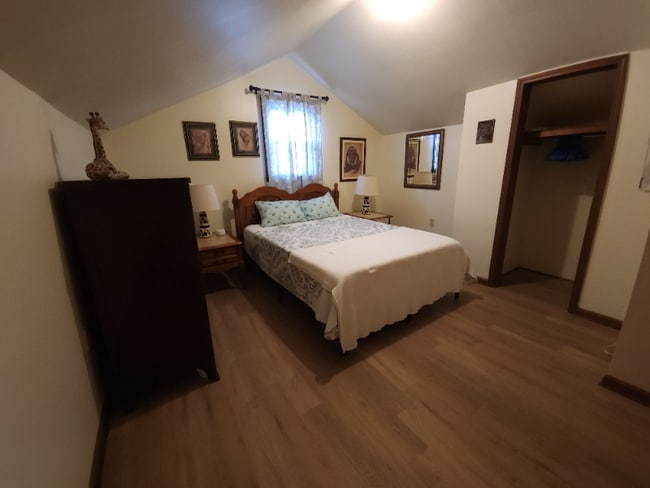 Photo - 614 Hwy 44 W