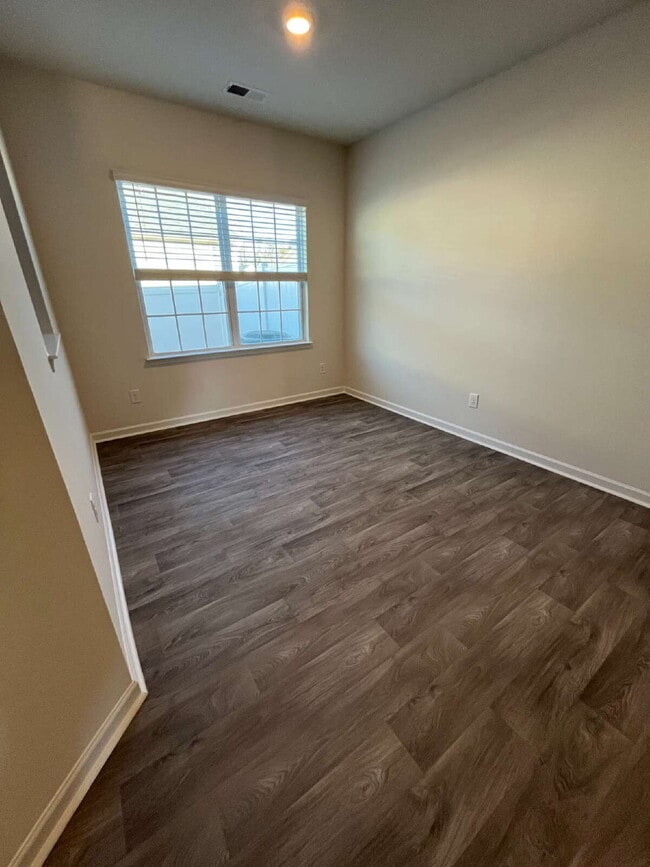 Photo - 228 Canopy Dr