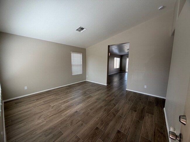 Photo - 16719 N 160th Ave