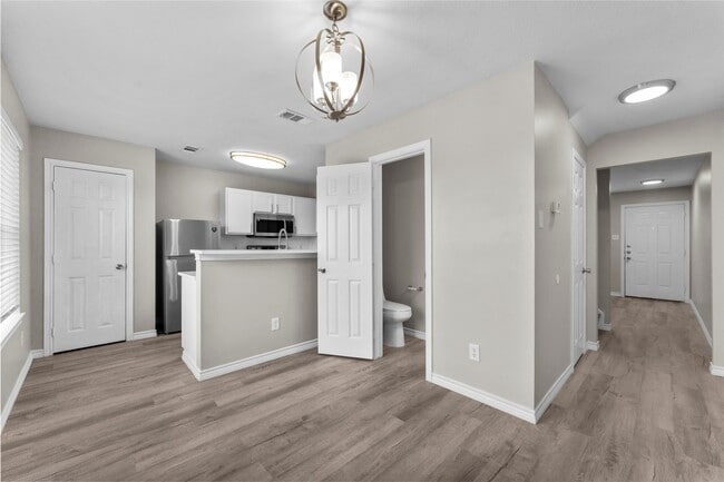 Photo - 105 Green Isle Ave Unit 105