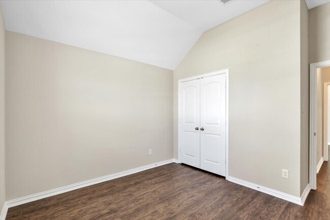 Photo - 7036 Terra Ln