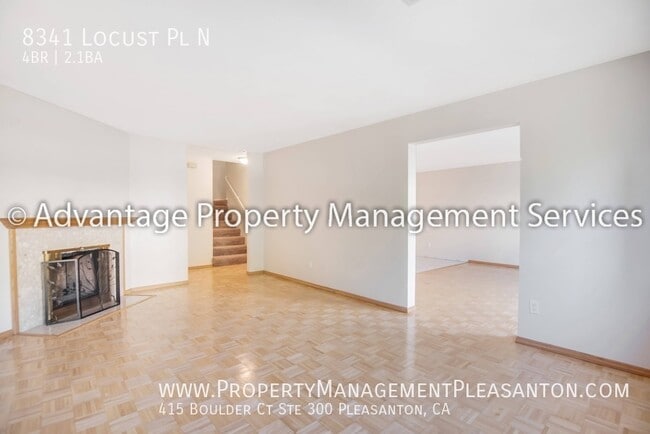 Photo - 8341 Locust Pl N