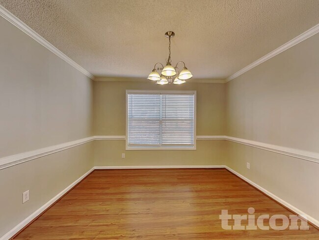 Photo - 341 Chase Marion Way