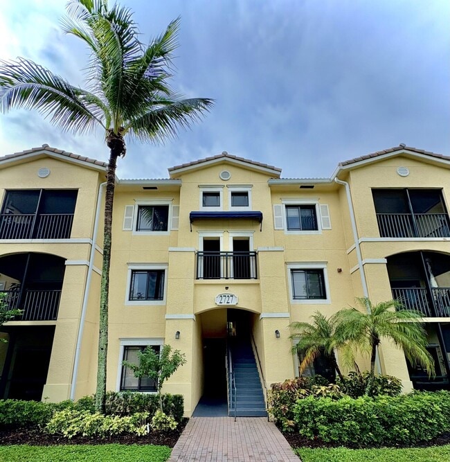 Building Photo - 2727 Anzio Ct Unit 204