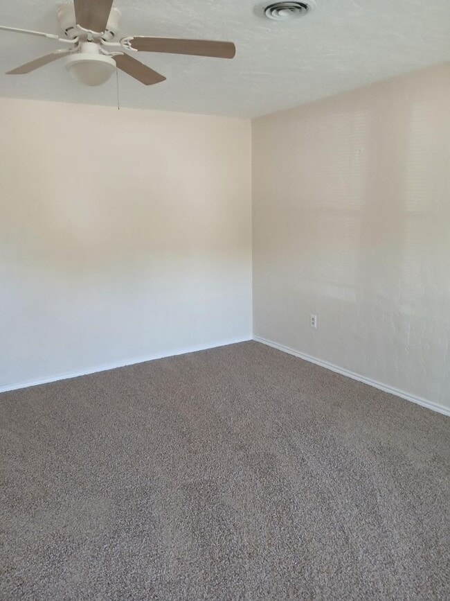 Photo - 2312 NW 46th- AVAILABLE NOW!