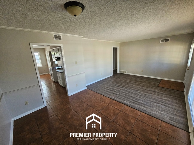 Photo - Spacious 4BR/2BA Home in 38115 | 2-Car Garage & Large Fenced Backyard