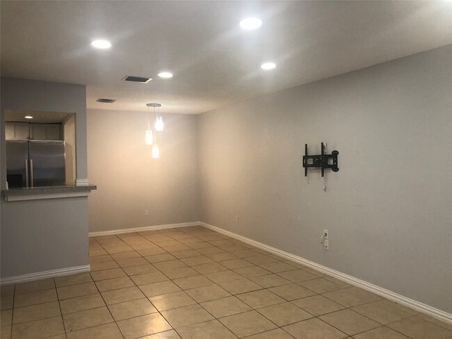 Photo - 9531 Pagewood Ln