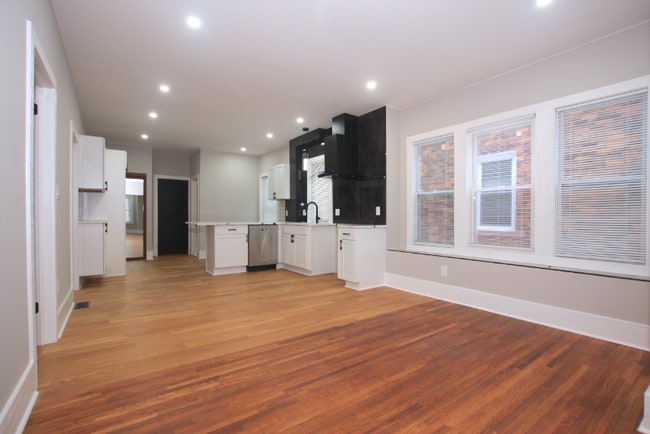 Photo - 5014 Seminole St