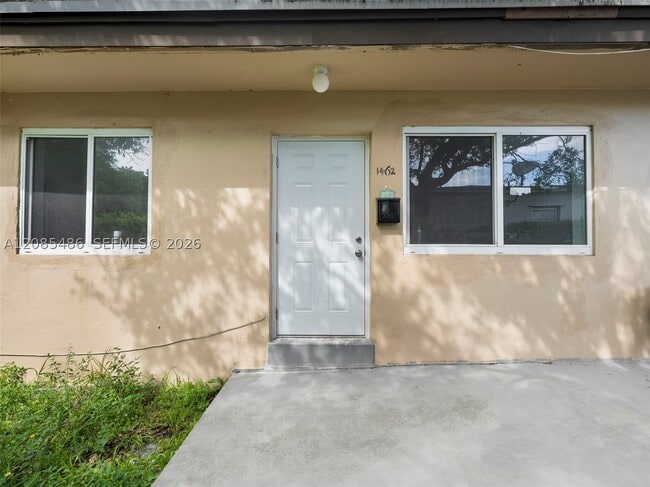1460 NW 52nd St Unidad 2