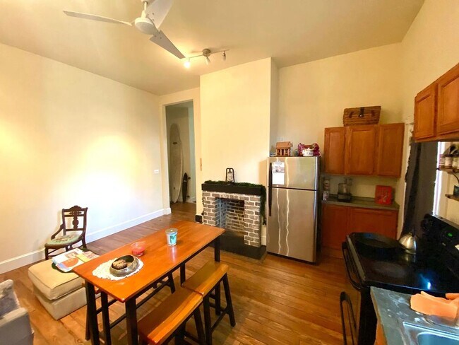 Photo - 211 W 38th St Unit 211 W 38th A (Lower)