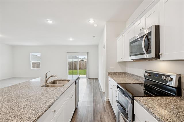 Photo - 742 Camden Dr