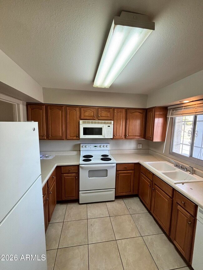 131 N Higley Rd Unit 113