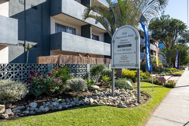 Park Manor Apartments