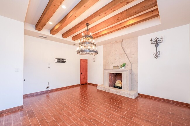 Photo - 6514 Grande Bay