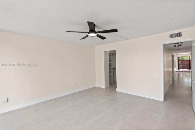 Photo - 6907 SW 115th Pl Unit D40