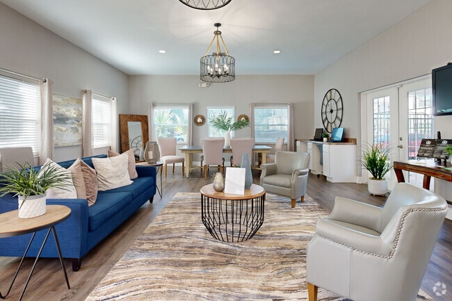 Clubroom - Fountains of Largo