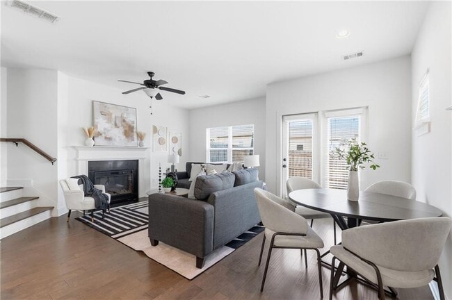 Building Photo - 1883 Plainsboro Dr