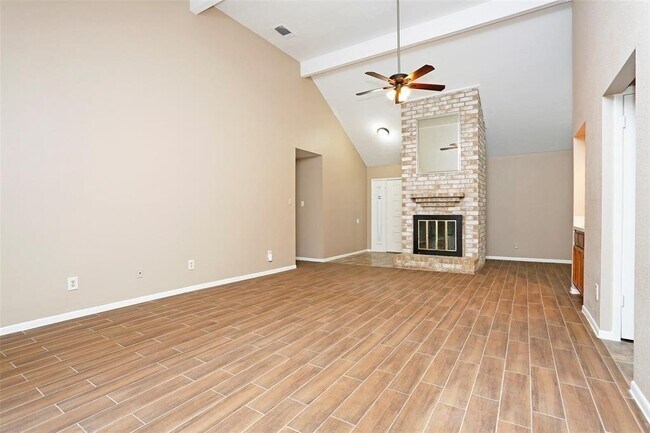 21623 Park York Dr
