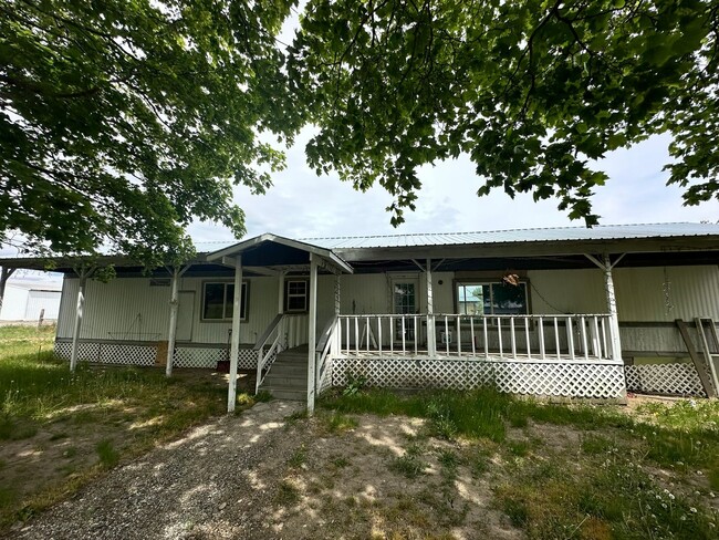 4 Bedroom & 2 Bathroom Mobile Home in Wate... - 4 Bedroom & 2 Bathroom Mobile Home in Wate...