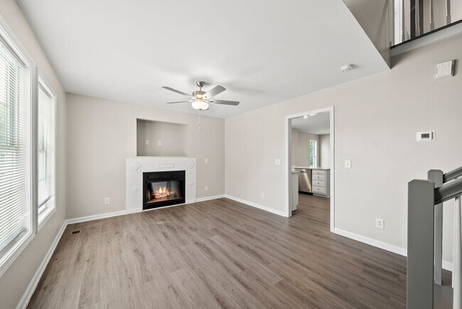 Photo - 205 Tonylee Ct