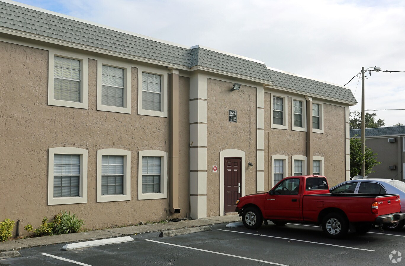 Photo - Whitney Groves Apartments