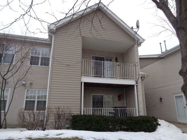 Outside view, 2nd Floor Balcony - 798 N Gary Ave Unit 210