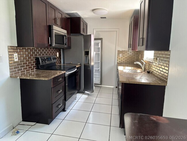 Photo - 1705 Adams St Unit 1705