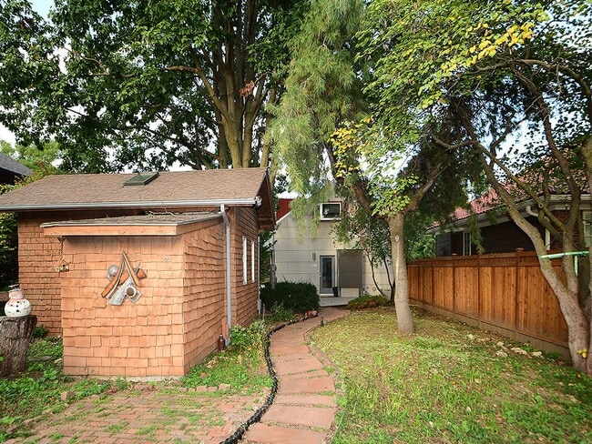 Photo - Cool House
