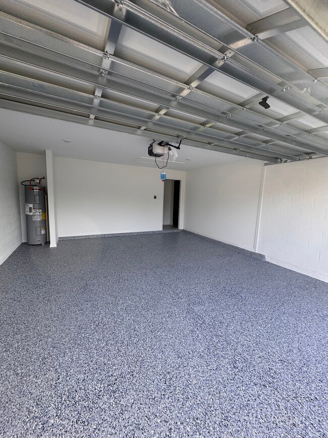 Photo - 10235 Alder Green Dr