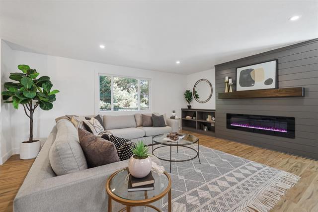 Photo - 2446 E 49th Ave